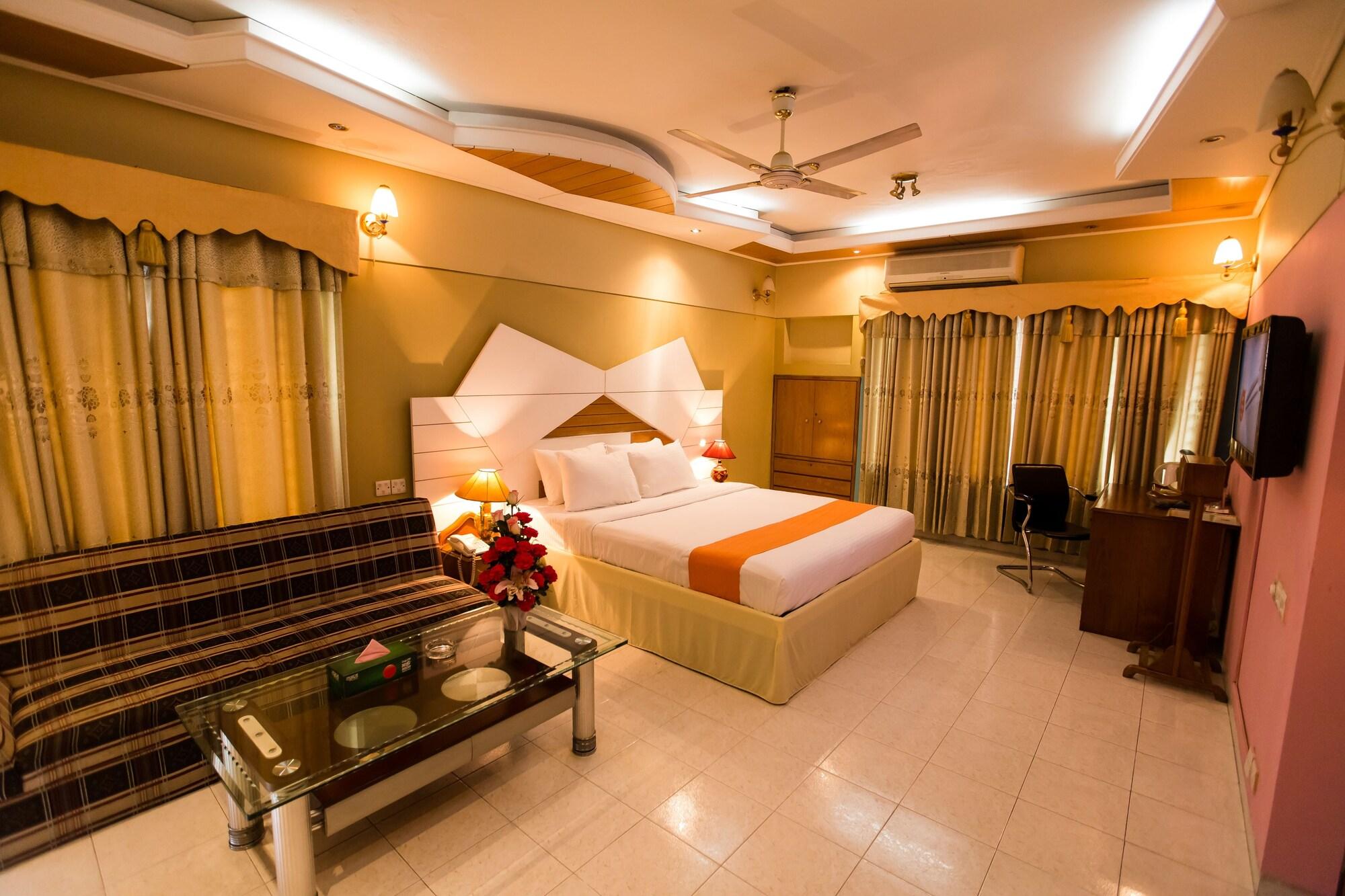 Hotel Golden Deer Dhaka Eksteriør billede