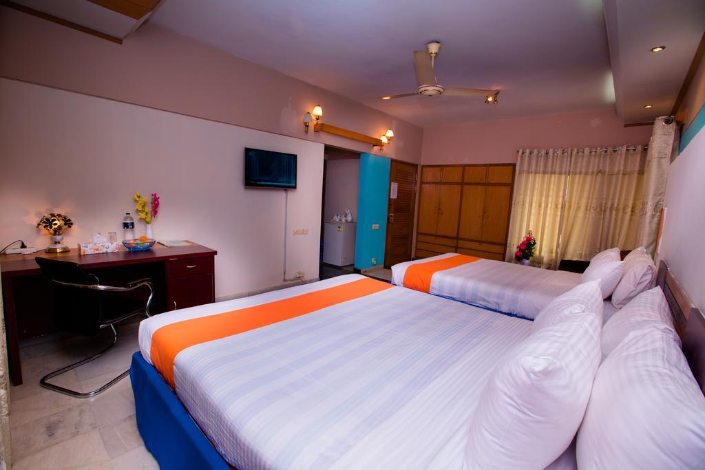 Hotel Golden Deer Dhaka Eksteriør billede