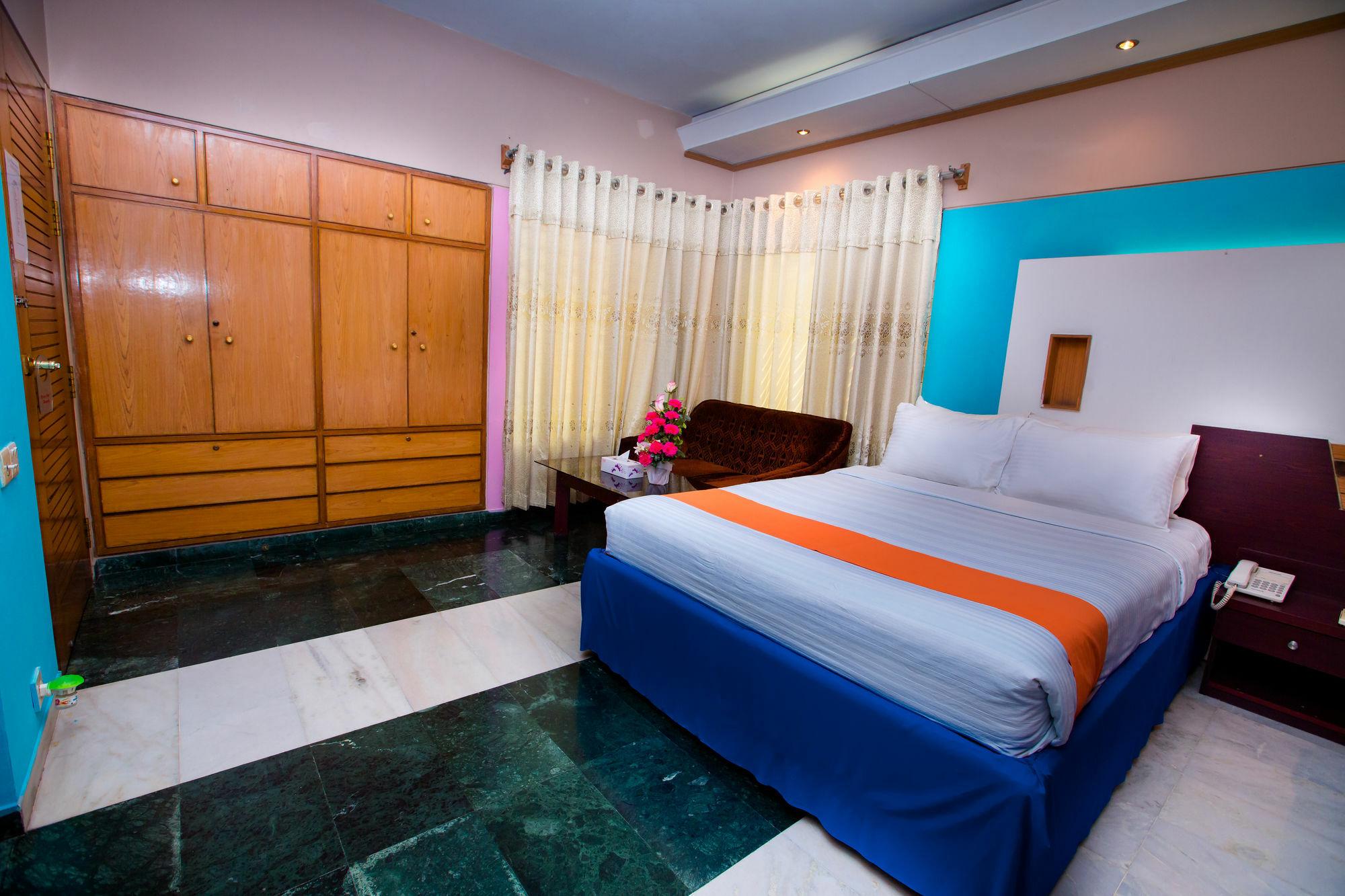 Hotel Golden Deer Dhaka Eksteriør billede